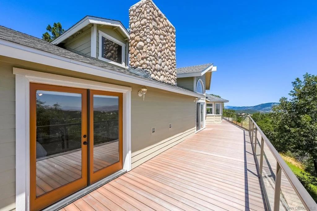 Photo of 1577 Oak Land