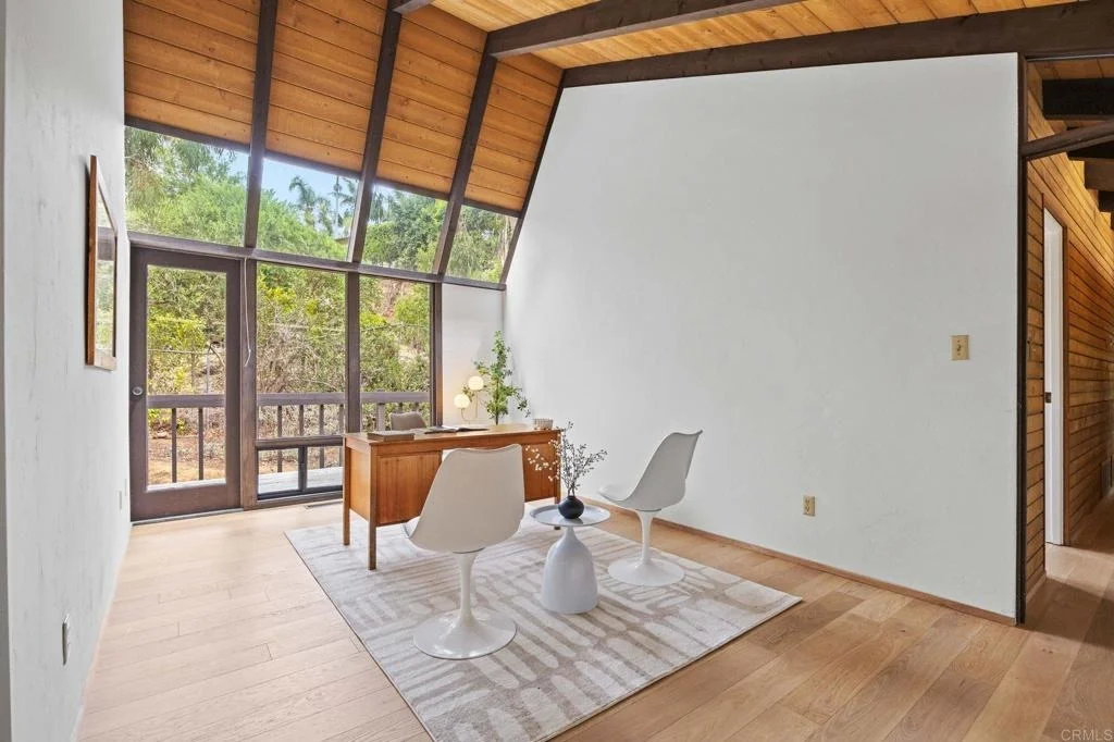 Photo of 343 Serpentine Drive