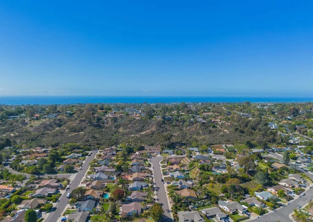 Photo of 0 Crest Dr
