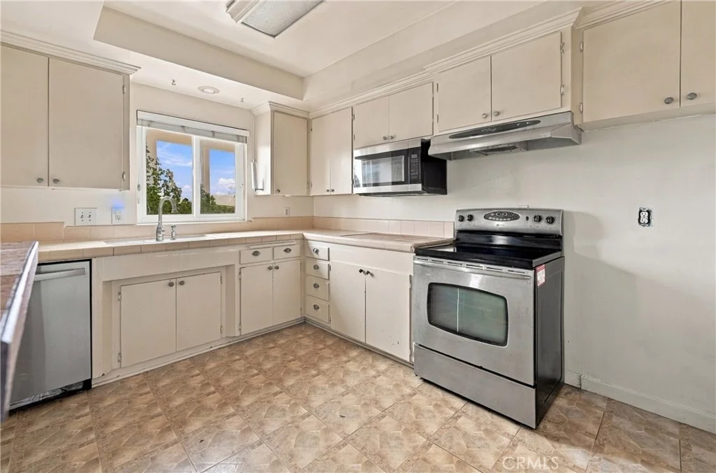 Photo of Unit K at 1360 Shadow Lane