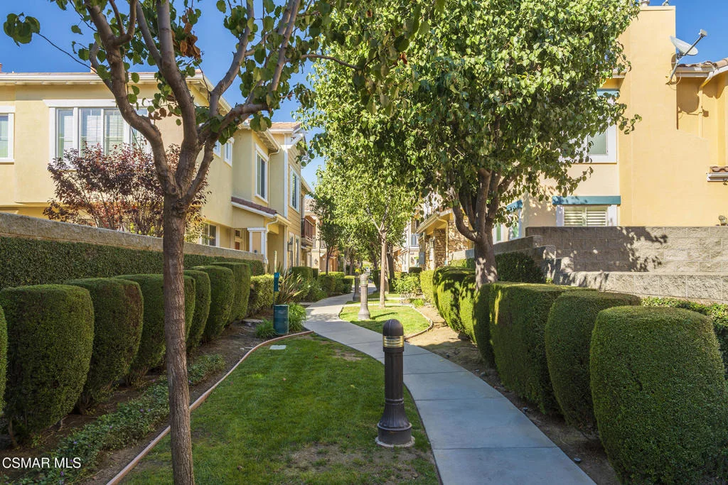 Photo of Unit B at 2916 Esperanza Way