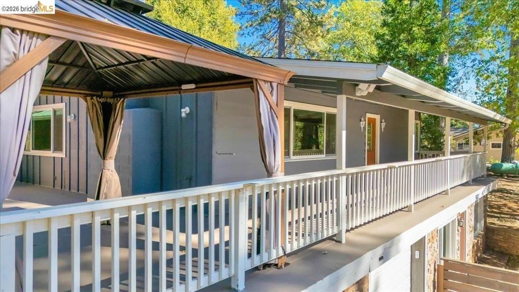 Photo of 5827 Lookout Ct