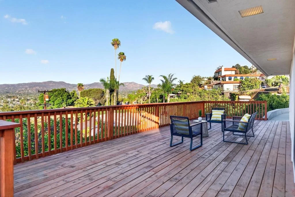 Photo of 1166 Merritt Drive