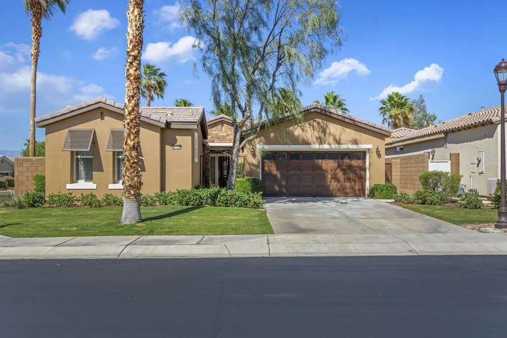 Photo of 61120 Topaz Drive