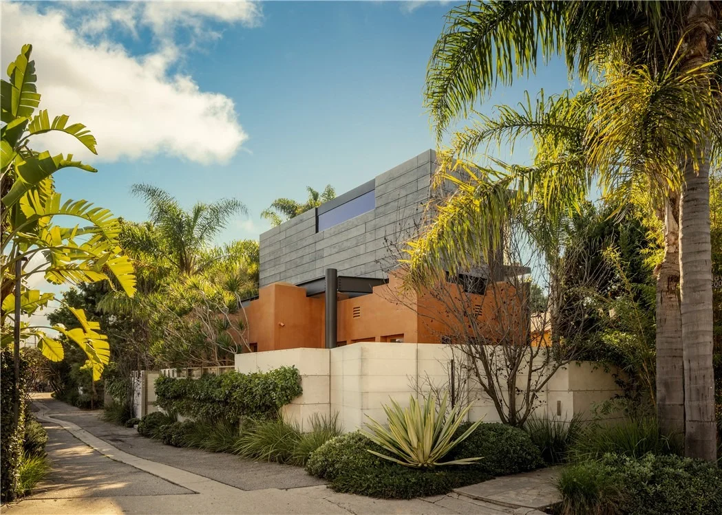 Photo of 542 Altair Place