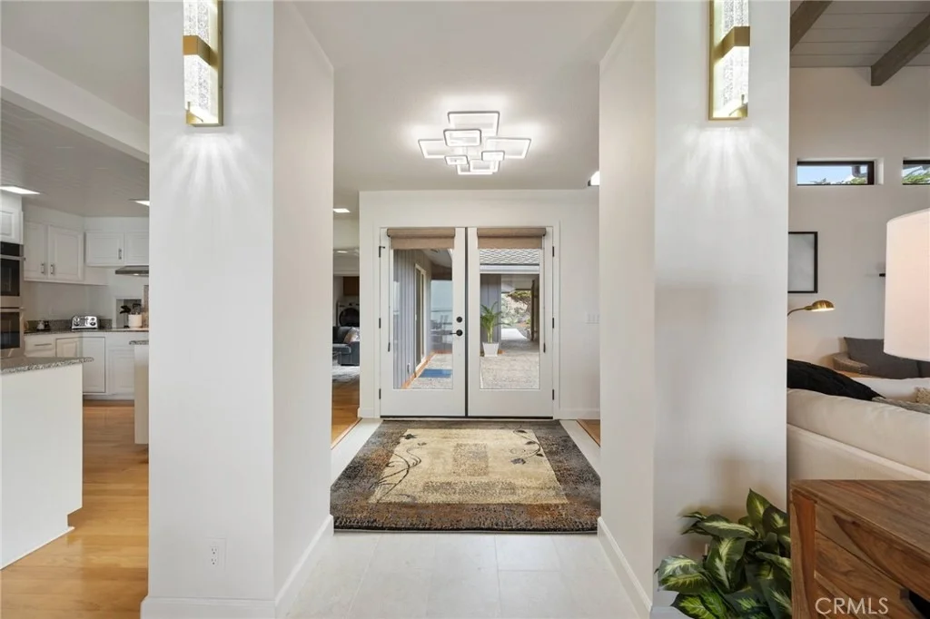 Photo of 4865 Windsor Boulevard