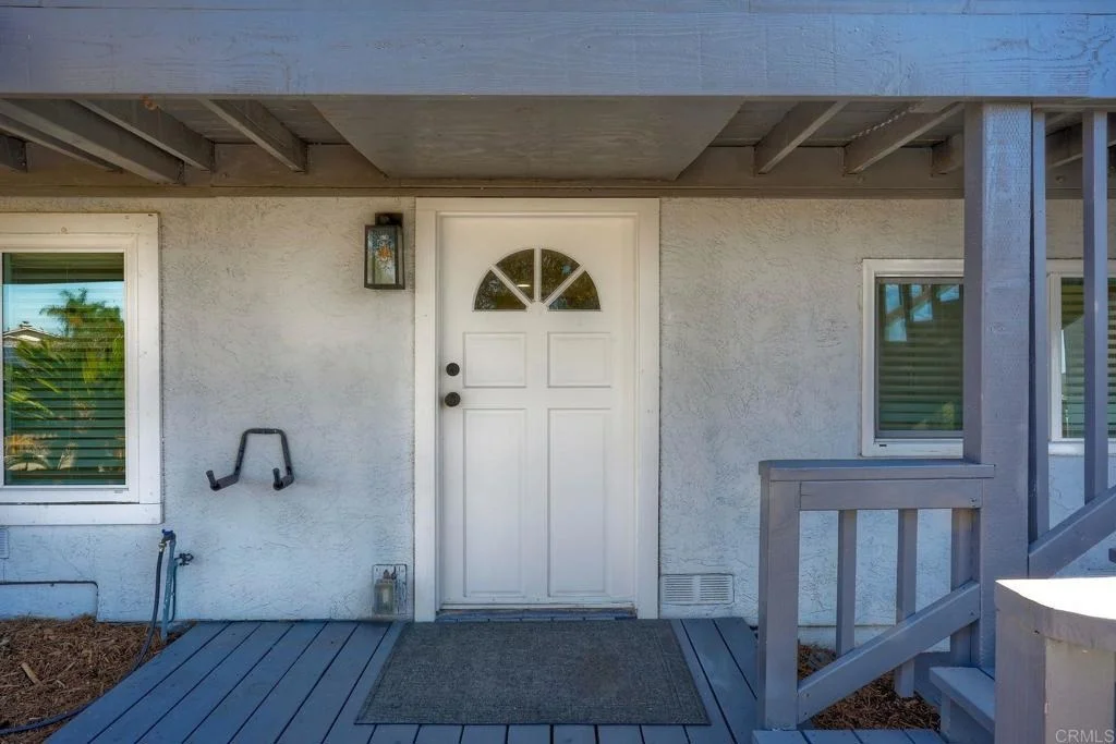 Photo of 2449 Primrose Ave