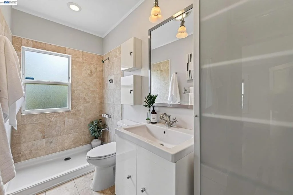 Photo of 1713 Elm St