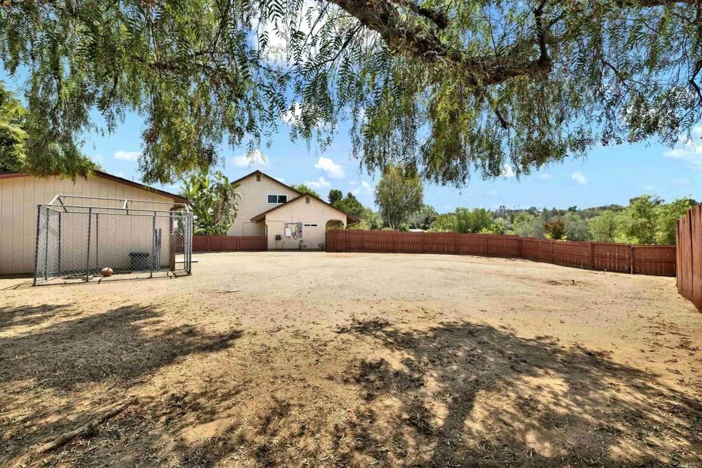 Photo of 1402 Big Red Road