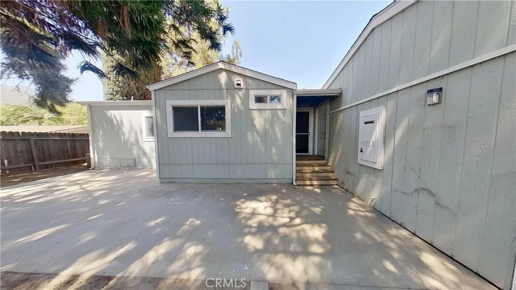 Photo of 10301 Wagonroad W