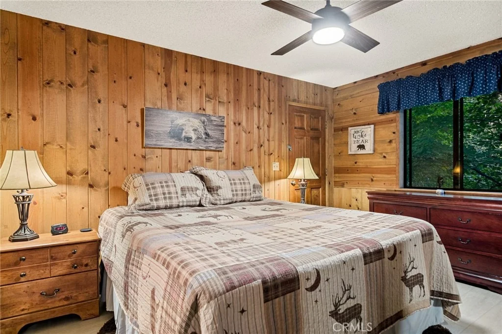 Photo of 824 Oakmont Lane