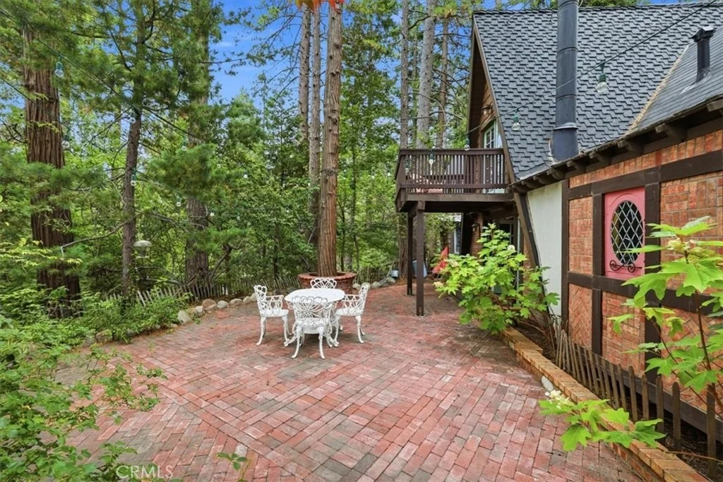 Photo of 24818 Felsen Drive