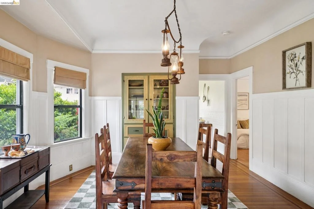 Photo of 892 Laurel Street