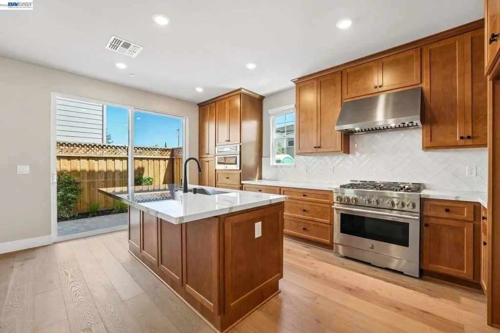 Photo of 796 Abigail Place