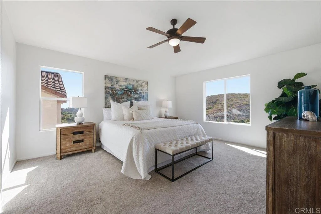 Photo of 812 Avenida Abeja