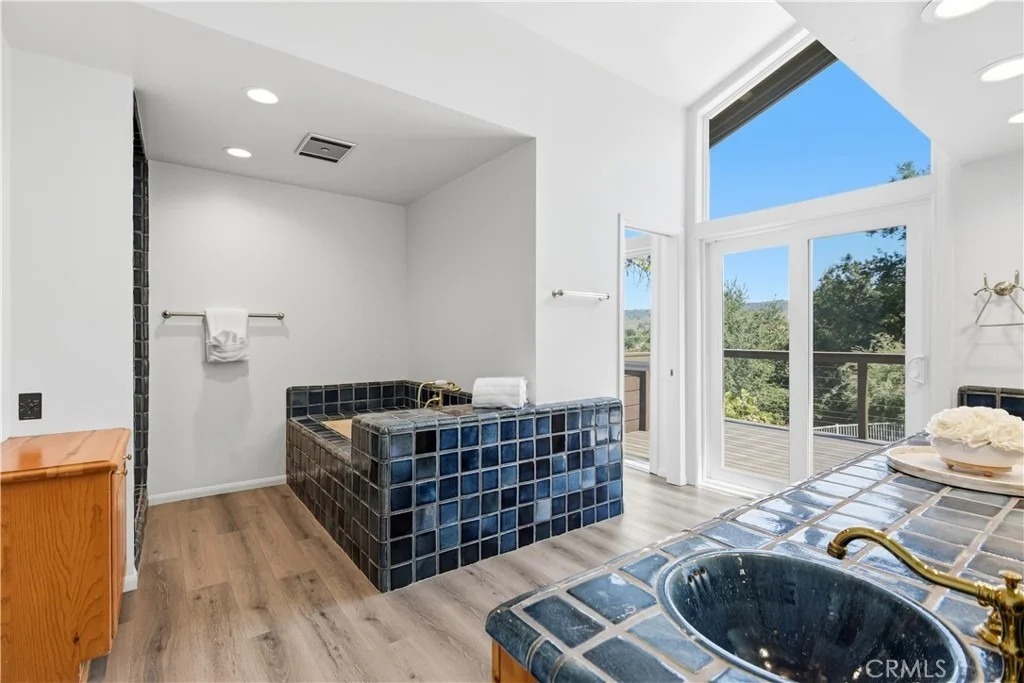 Photo of 23216 PARK ESPERANZA