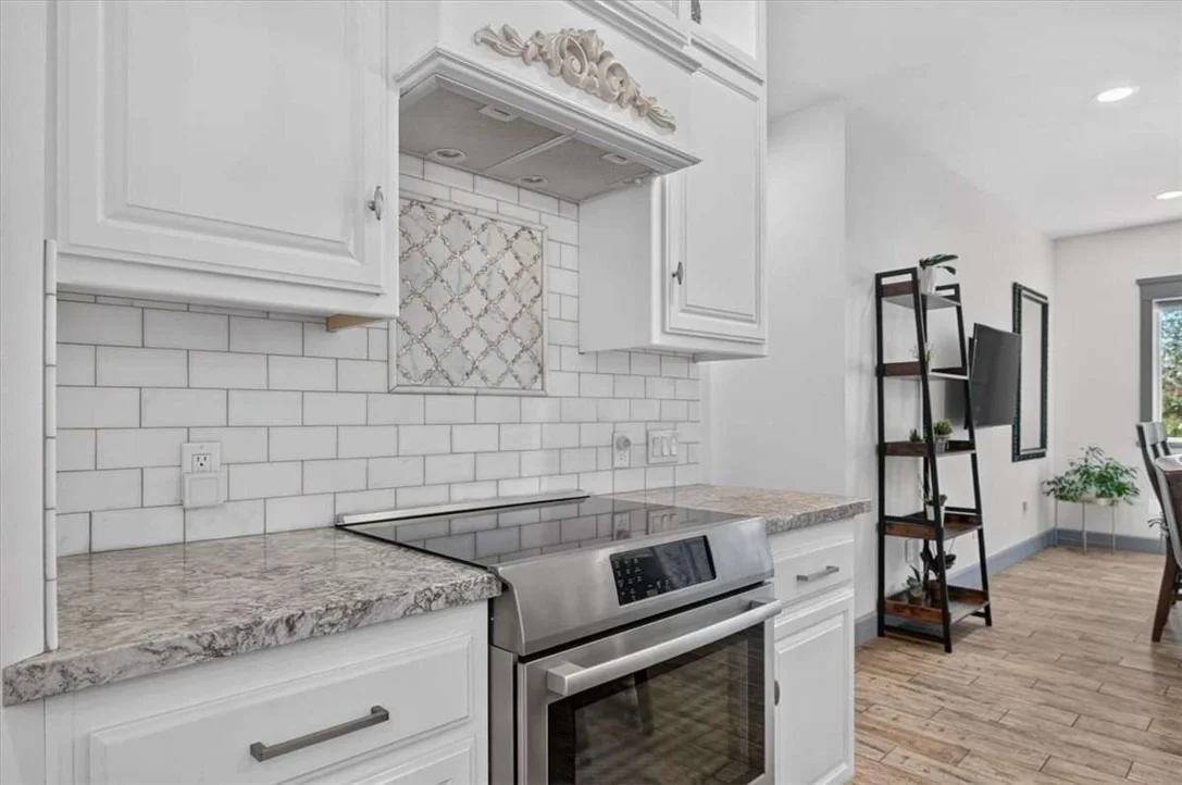Photo of 1116 1120 Rolling Oaks Drive