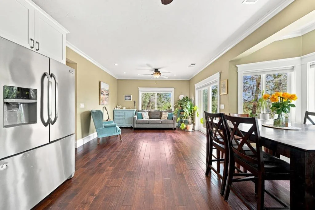 Photo of 19177 Hollow Lane