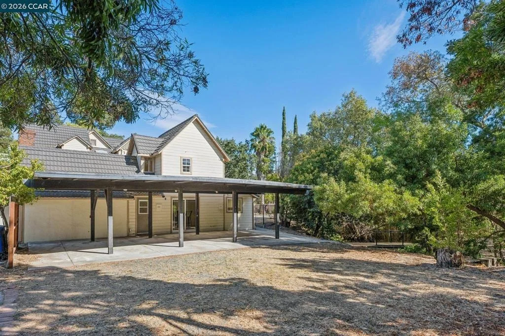 Photo of 3386 Cowell Rd