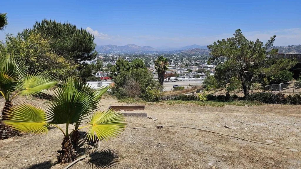 Photo of 1235 El Mio Drive