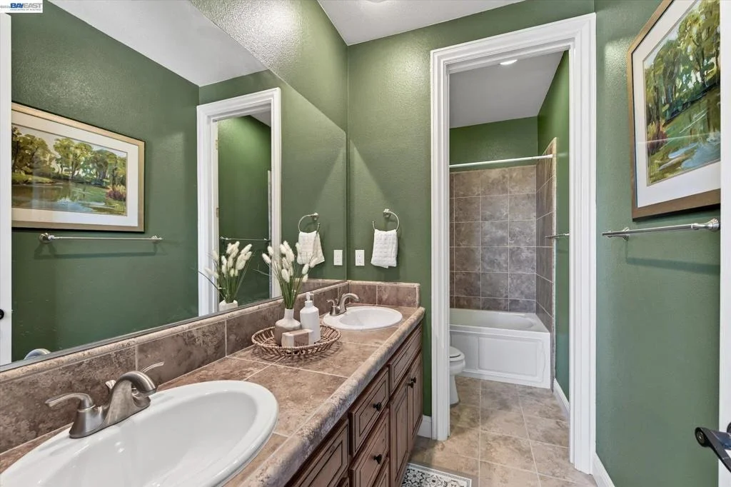 Photo of 3182 Ashbourne Cir