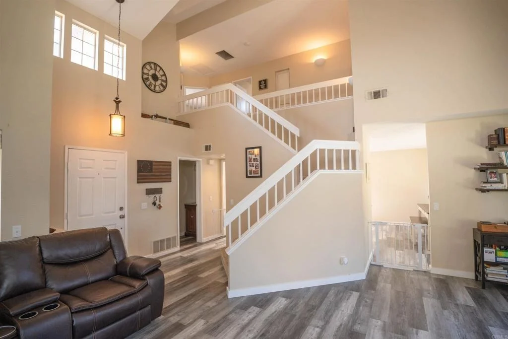 Photo of 33029 Rossman Circle