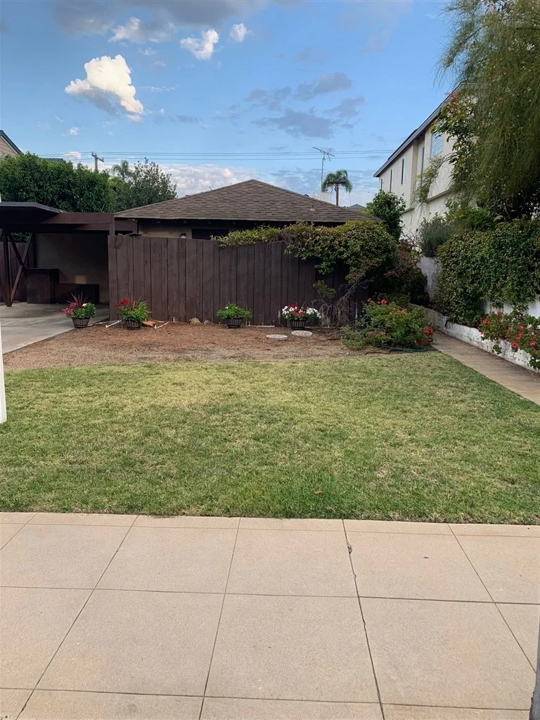 Photo of 838 B Avenue