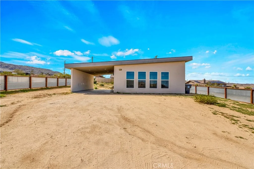 Photo of 7276 Encina Road