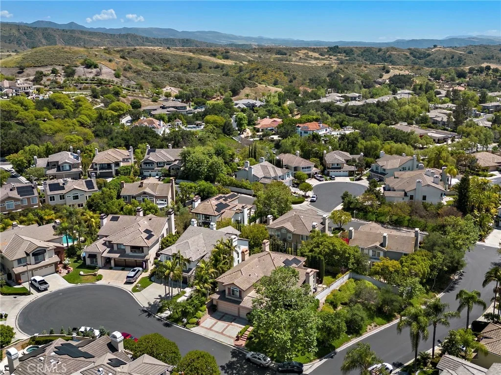 Photo of 2 Stoneridge