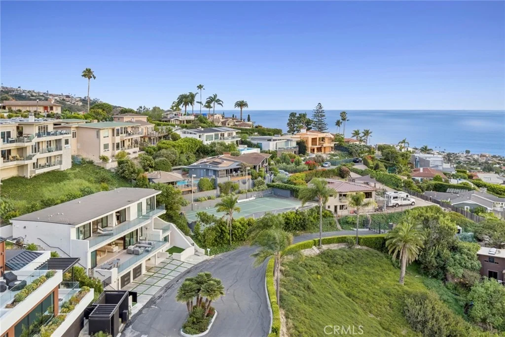 Photo of 654 Canyon View Drive