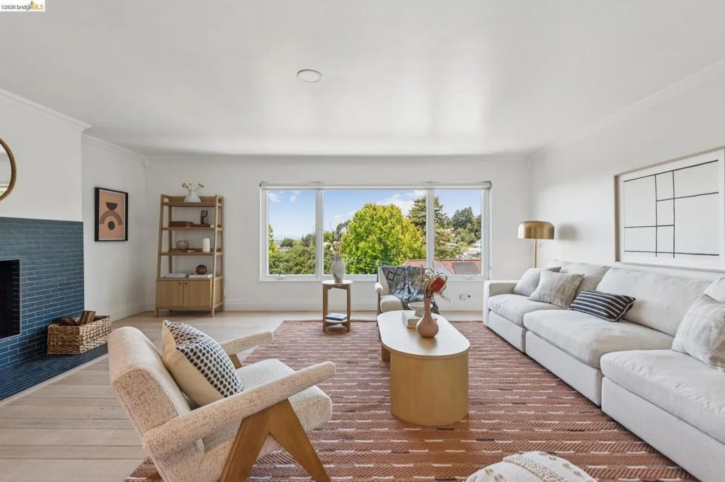 Photo of 515 Vincente Ave