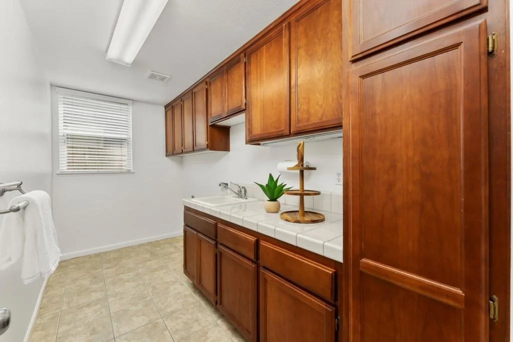 Photo of 10360 Jennick Way
