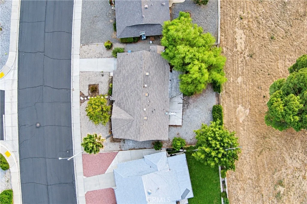 Photo of 26790 Oakmont Drive
