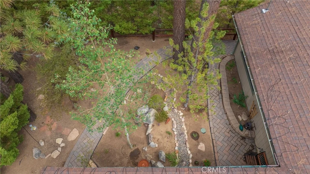Photo of 824 Mountain Lane