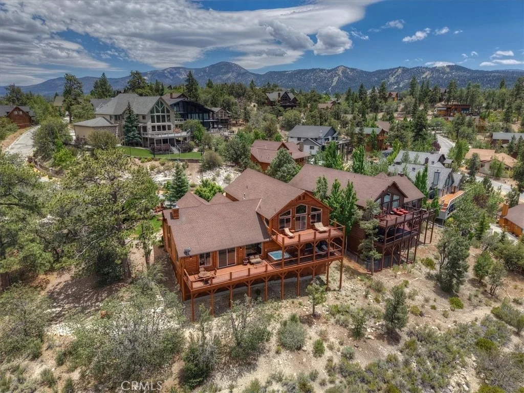 Photo of 438 Starlight Circle
