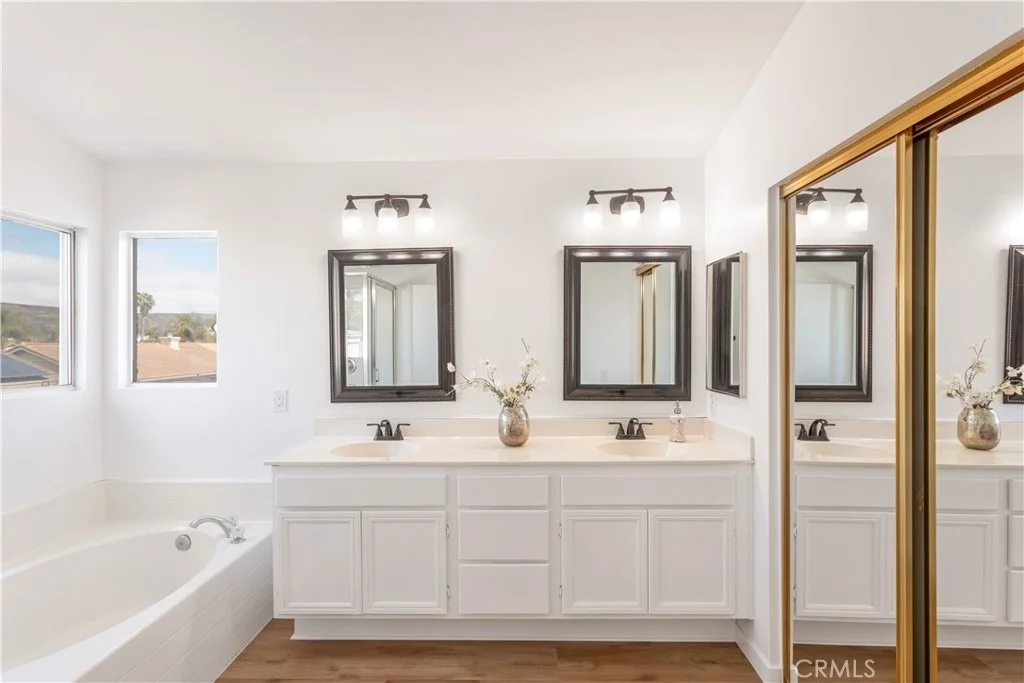 Photo of 230 Del Mesa