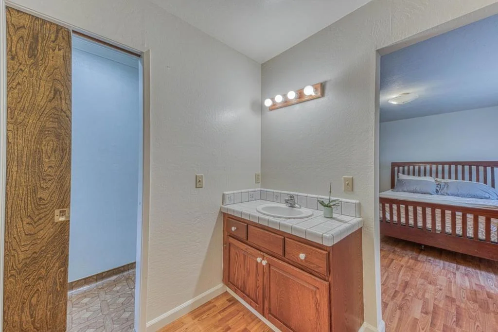 Photo of 17742 Berta Canyon Road