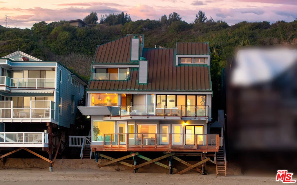 Photo of 24680 Malibu Road