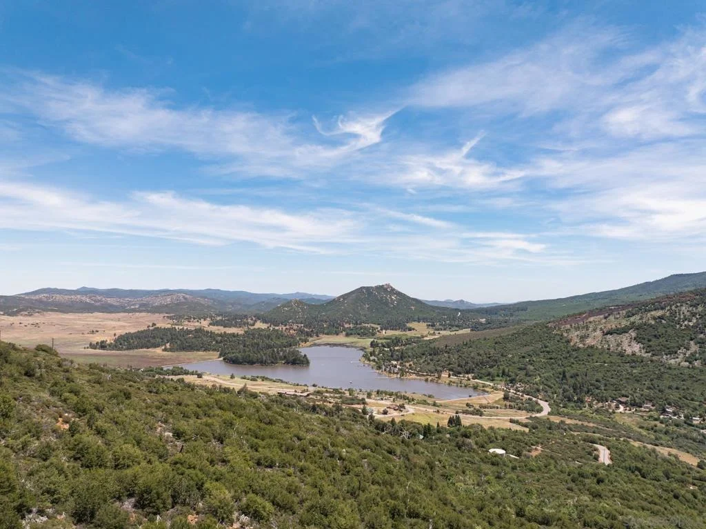 Photo of 15683 N Peak Road