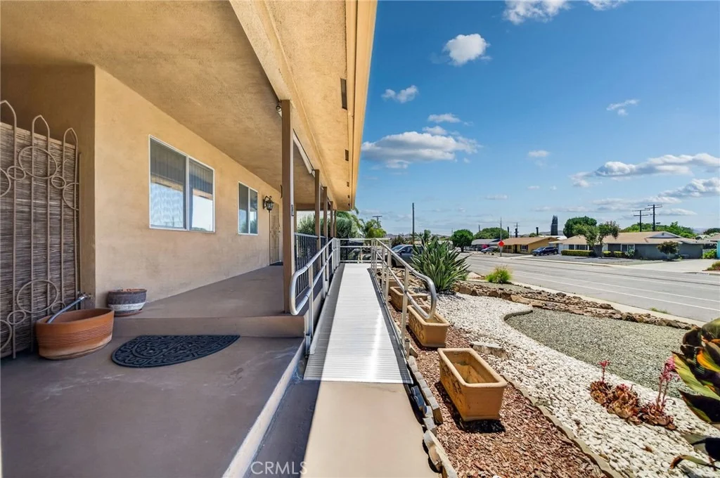 Photo of 29078 Bradley Road