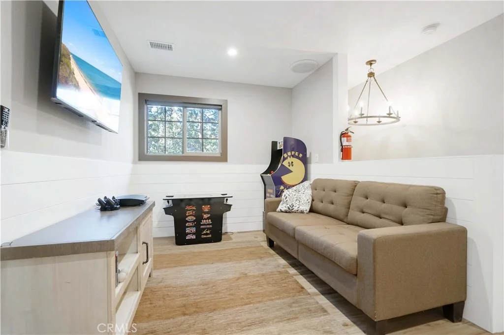 Photo of 135 S Fairway Drive