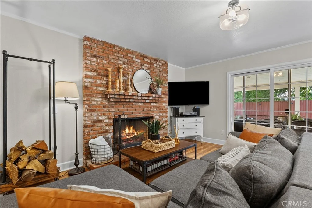 Photo of 24510 Apple St.