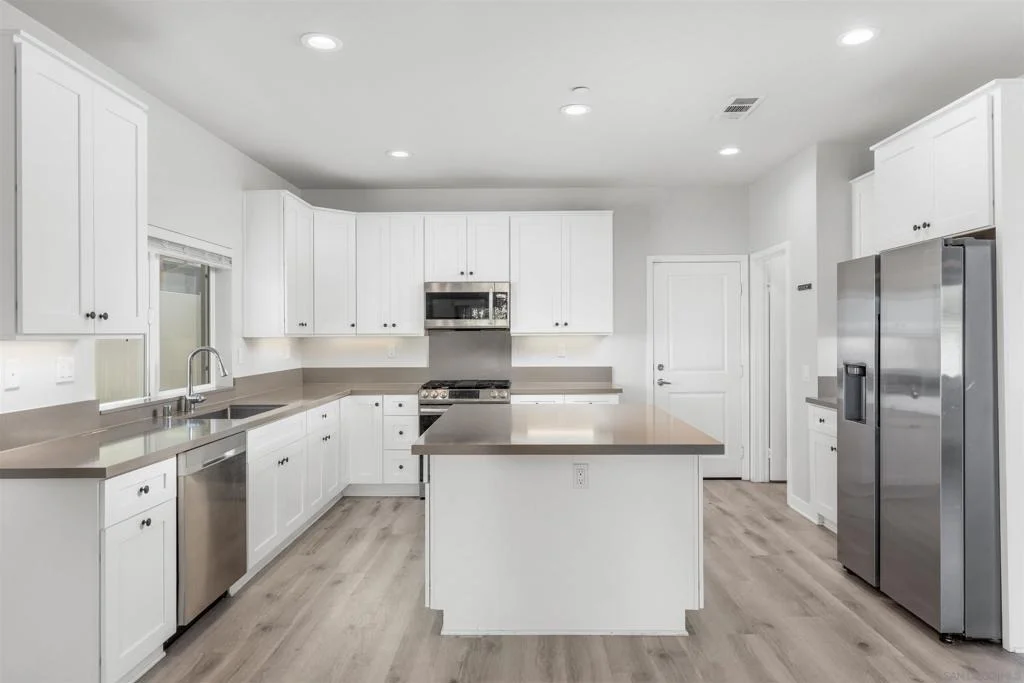 Photo of 1620 Raecorte