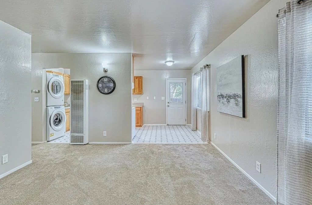 Photo of 7695 Pine Tree Way