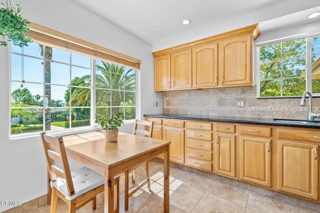 Photo of 923 Crestview Drive