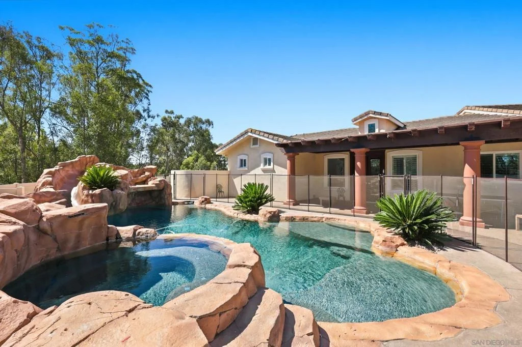 Photo of 43821 Shady Creek