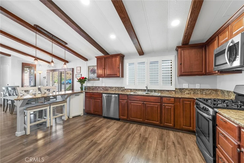 Photo of 34164 Harrow Hill Road