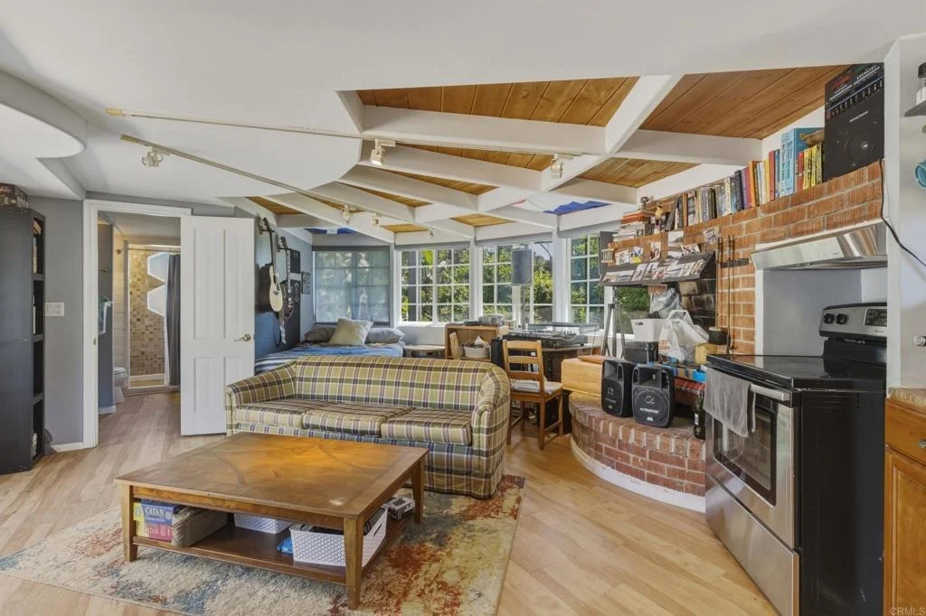 Photo of 10011 Fuerte Drive