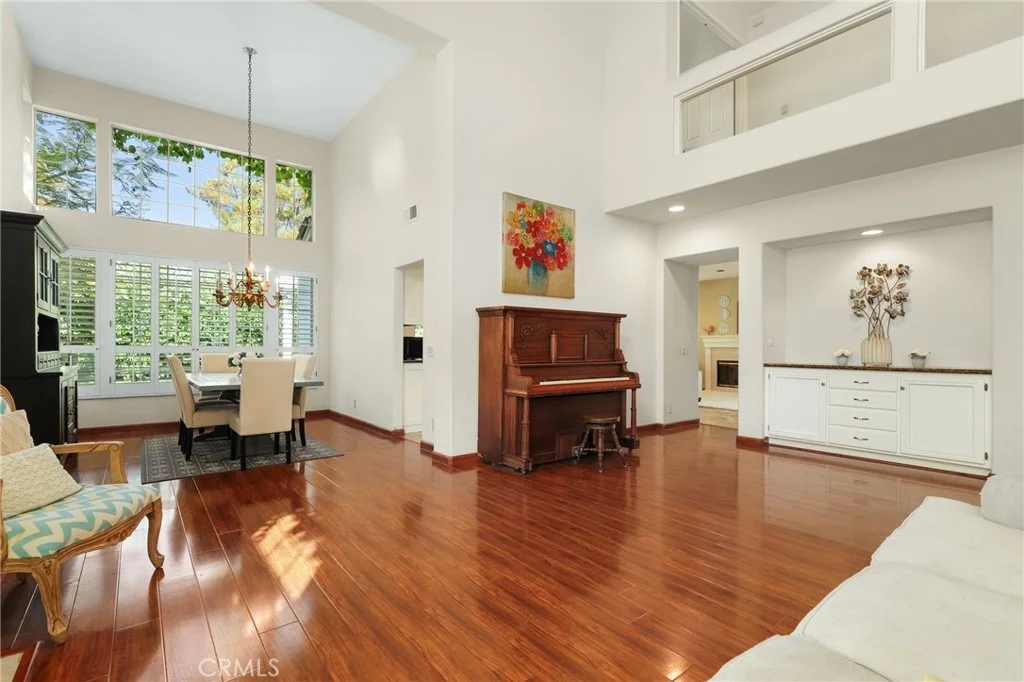 Photo of 61 Summitcrest