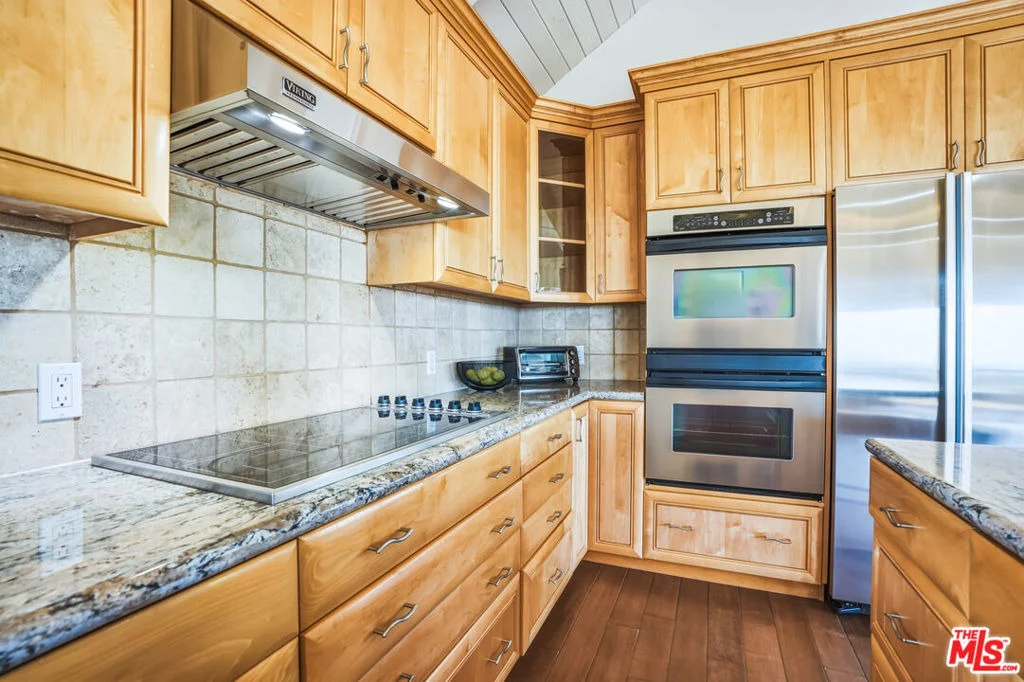 Photo of 2965 Seabreeze Drive